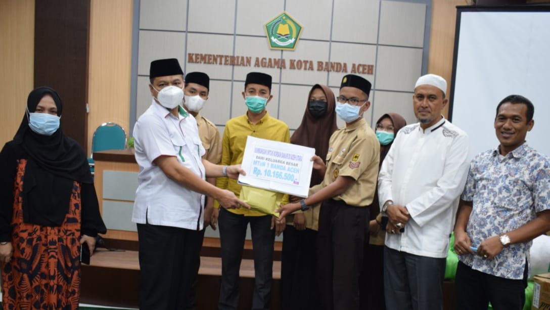 Mtsn Model Galang Sumbangan Untuk Korban Banjir Aceh Utara Pos Aceh