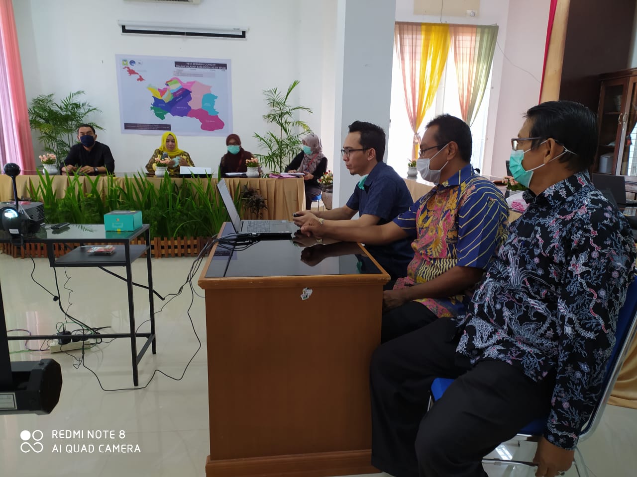 Kadis Kesehatan dan Direktur RSUD Aceh Besar Ikut Teleconference dengan Mendagri