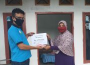 Anggota DPRK Serahkan Santunan Bungkesmas bagi warga Kota Banda Aceh