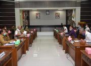 Sekda Aceh Paparkan BTT untuk Penanganan Covid-19 kepada DPRA