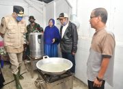 Plt Gubernur Tinjau Posko Banjir di Aceh Besar
