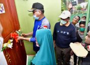 Plt Gubernur Aceh Serahkan Rumah Bantuan untuk Warga Asan Nicah, Keumala