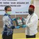 FOTO/ HUMAS PEMKAB PIDIE Bupati Pidie Roni Ahmad, SE menerima opini WTP yang diserahkan Kepala BPK Perwakilan Provinsi Aceh, Arif Agus, SE, MM, Ak, CPA di Banda Aceh, Jumat (19/6/2020).