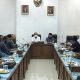 FOTO/ HUMAS DPRK ACEH BESAR Ketua DPRK Aceh Besar Iskandar Ali SPd menerima Kunker Komisi V DPRK Aceh Utara, di Ruang Konsultasi DPRK Aceh Besar, di Kota Jantho, Kamis (18/6/2020).