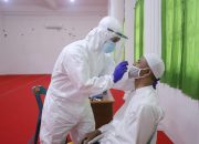 Unsyiah Uji Swab Covid-19 Jamaah Masjid Jamik Darussalam