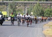 Pangdam IM Gowes Bersama Letjen TNI (Purn) Tatang Sulaiman dan RBA
