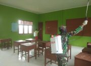 Guna Menangkal Covid, Babinsa Lakukan Disinfektan
