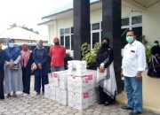 Disnaker Serahkan Bantuan 44 Mesin Jahit untuk Kelompok Usaha di Banda Aceh