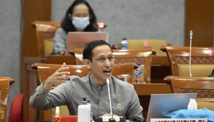 Mendikbudristek  Luncurkan Panduan Pendidikan Saat Pandemi Covid-19