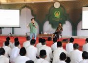 Ratusan Santri Dayah Darul Quran Aceh Ikut Workshop Penulisan Tere Liye