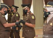 Kajati Aceh Lantik Jaksa Mohamad Farid Rumdana Sebagai Kajari Bireun