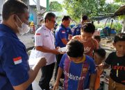 Kepala BNNP Aceh Bagi Takjil Untuk Dhuafa, Yatim dan Jamaah Masjid