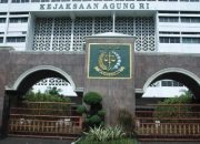 Reaksi Kejagung Usai PT Kabulkan Hukuman Mati Herry Wirawan