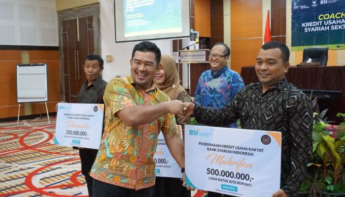 Gelar Coaching Clinic Kredit Usaha Rakyat (KUR) Syariah Sektor Parekraf, Kadisbupar Ajak Pengusaha Muda Tingkatkan SDM