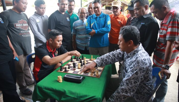 Dua Pecatur Pelatda PON Tumbang di Event Catur Cepat 10 Tahun Media POS ACEH