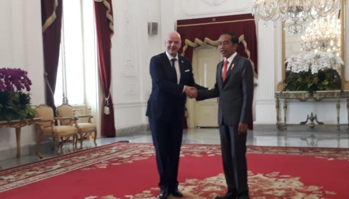 Temui Jokowi di Istana Merdeka, Ini Lima Poin yang Disampaikan kepada Presiden FIFA