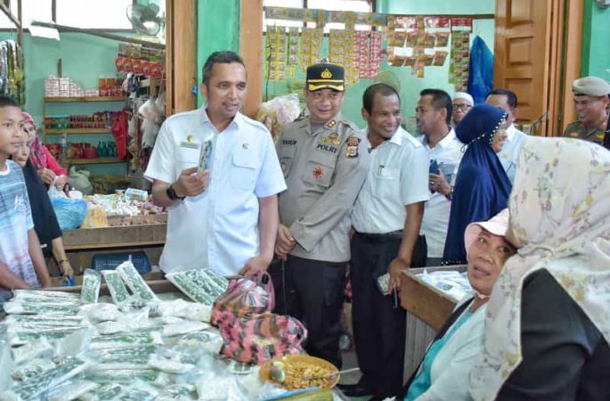 Jaga Laju Inflasi di Sabang, Pj Wali Kota bersama Kapolres Tinjau Pasar Induk