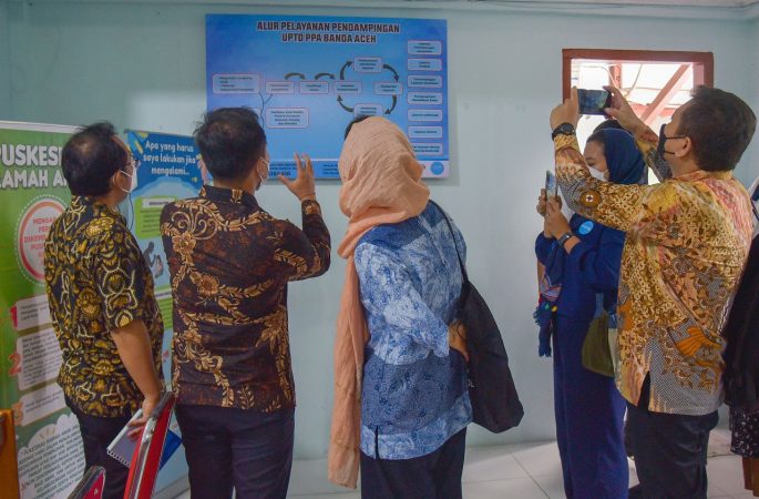Kepala DP3AP2KB Kota Banda Aceh, Cut Azharida, SH: Perempuan Korban Kekerasan Harus Berani Melapor