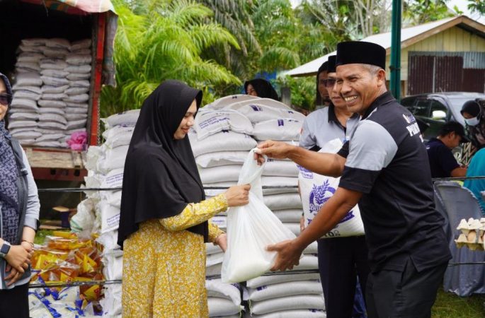 Pemkab Aceh Barat Gelar Pasar Murah di Samatiga