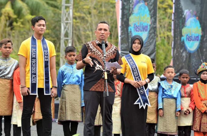 Buka Ujung Barat Festival, Pj Wali Kota Sabang: Event Desa Wisata Bisa Berkelas Internasional