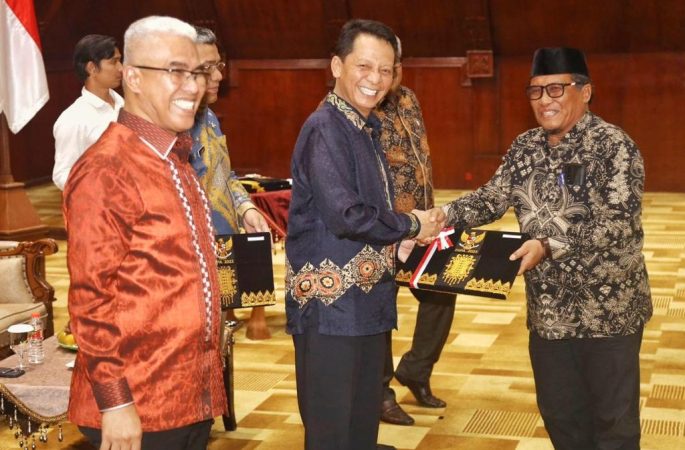 Pj Bupati Pidie Terima DIPA TA 2023