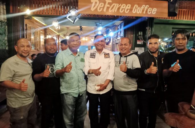 Senator Abdullah Puteh di Sambut Tokoh dan Pengusaha di Bireuen