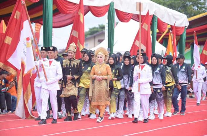 Pj Bupati Aceh Besar Hadiri Pembukaan PORA XIV di Pidie