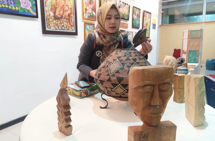 Disbudpar Aceh Selenggarakan Pameran Seni Kriya di Taman Seni dan Budaya Aceh