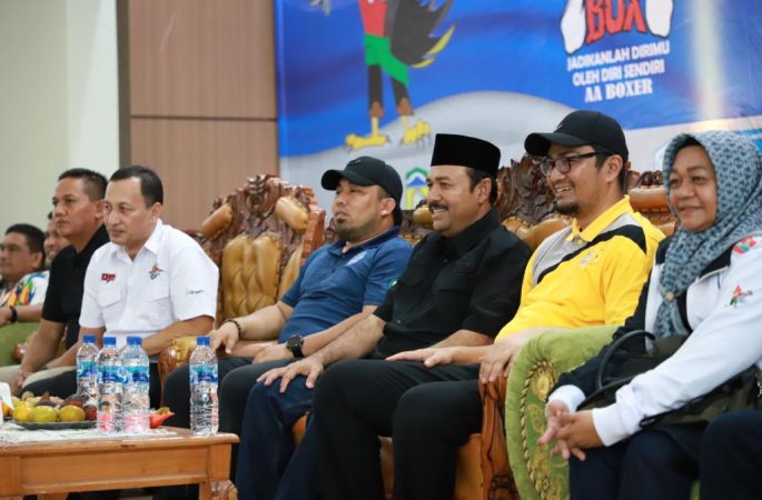 Pj Bupati Aceh Besar Semangati Tiga Atlet Tarung Derajat Dilaga Final PORA