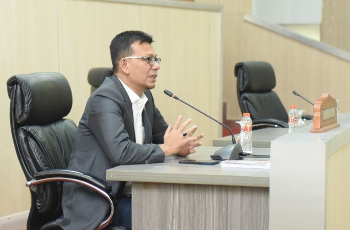 Jawaban Wali Kota Dinilai Tidak Menyeluruh, Musriadi Sampaikan Interupsi Pada Rapat Paripurna Dewan Banda Aceh
