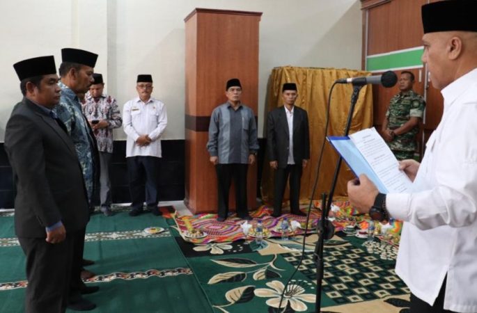 Bupati Aceh Besar Kukuhkan Dewas Baitul Mal