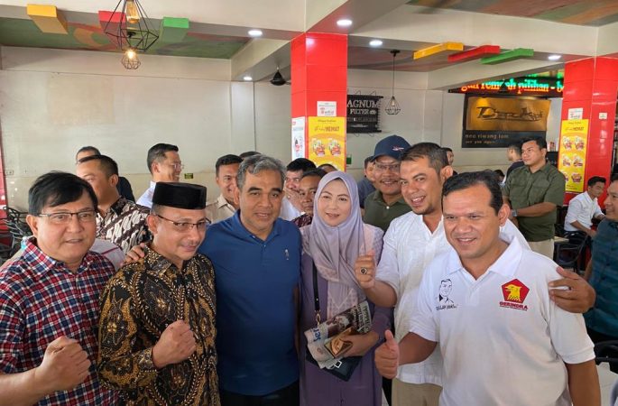 Haji Umar Temui Sekjen Gerindra Ahmad Muzani di Banda Aceh, Ucap Selamat Kepada Dek Fad