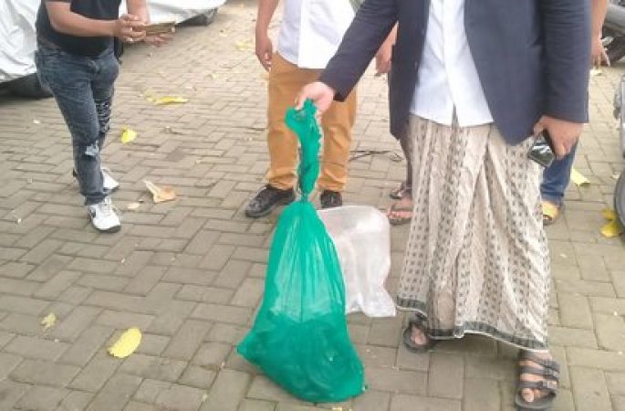 Teror Sekarung Ular Kobra dan Sisi Gelap Pertarungan Politik Jelang Pemilu 2024