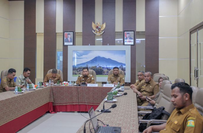 Pj Bupati Aceh Besar Ikuti Rakor Pencabutan PPKM