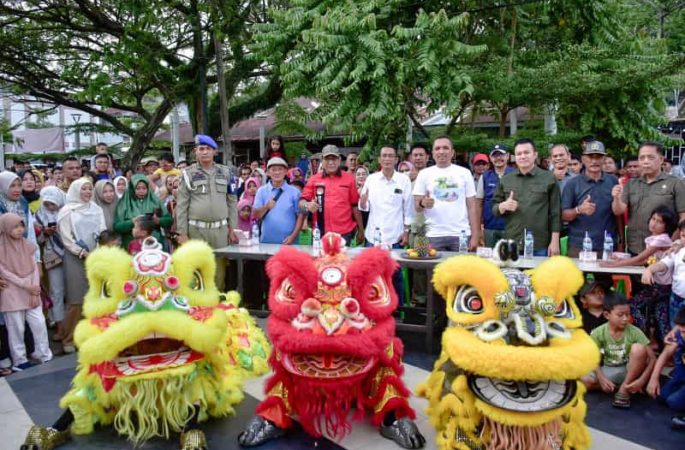Penampilan Barongsai di Festival Cap Go Meh Hibur Warga Sabang