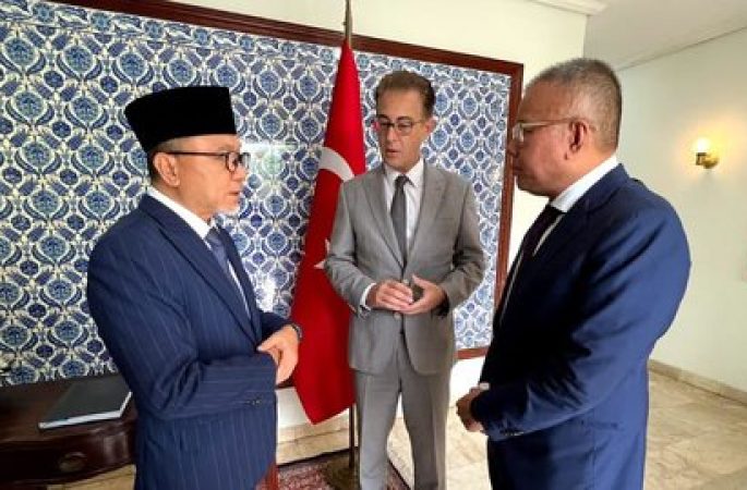 Mendag Sampaikan Ucapan Belasungkawa untuk Korban Gempa Turki