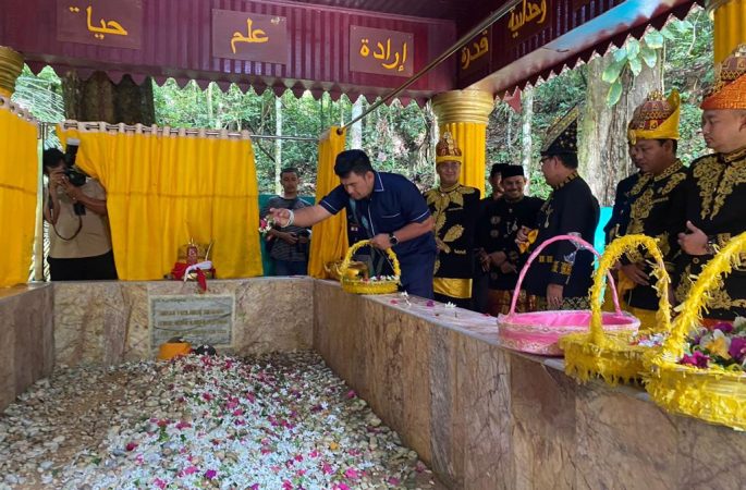 Kadisbudpar Aceh: Yuk Berwisata Sejarah ke Makam Teuku Umar