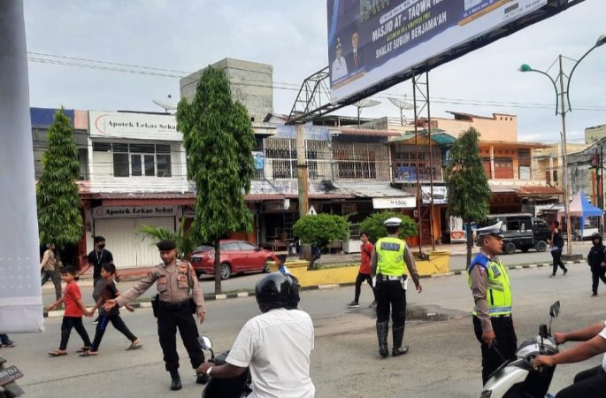 Kapolres Pidie Ikut Meriahkan Jalan Sehat Bersama BUMN