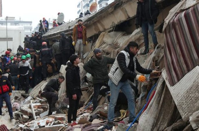Korban Gempa Turki Tembus 1.500 Jiwa