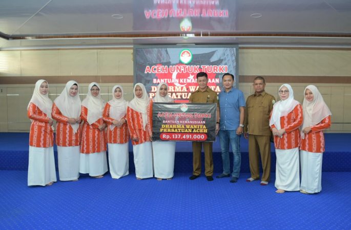 Mellani Serahkan Rp 137,5 Juta Donasi DWP untuk Korban Gempa Turki