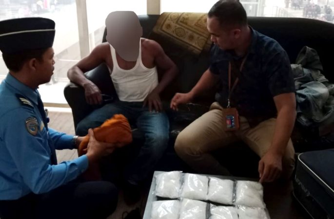 Anggota Kodim 0101/KBA Amankan Sabu-Sabu 4 Kg di Bandara Kualanamu