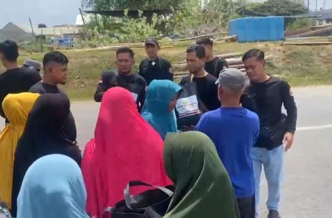 Tim Rimueng Polresta Banda Aceh Bakti Sosial di Gampong Jawa