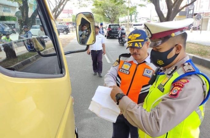 Jaga Keselamatan, Dishub Kota Banda Aceh Minta Pengendara Patuhi Aturan Lalu Lintas