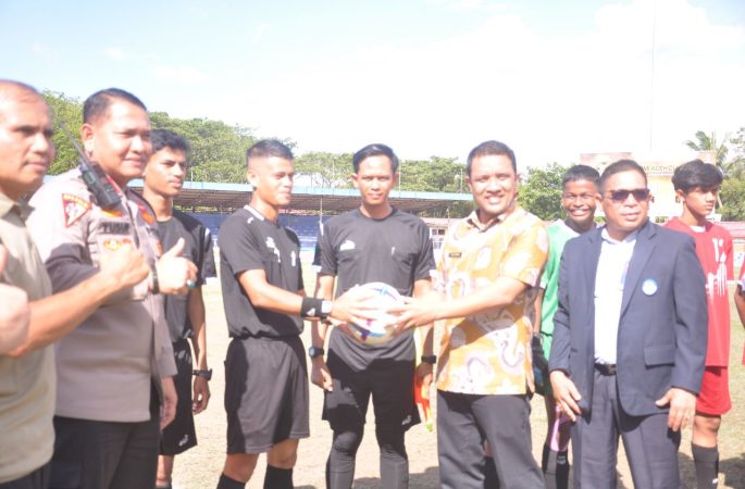 Kadispora Banda Aceh Buka Turnamen HUT ke-2 SSB Barona