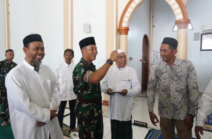 Perjalanan ke Aceh Singkil, Pangdam IM Shalat Jumat di Masjid Sabilul Jannah Nagan Raya