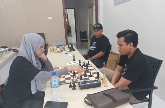 Senang Ikuti Kejuaraan Catur HUT ke-11 Media Pos Aceh