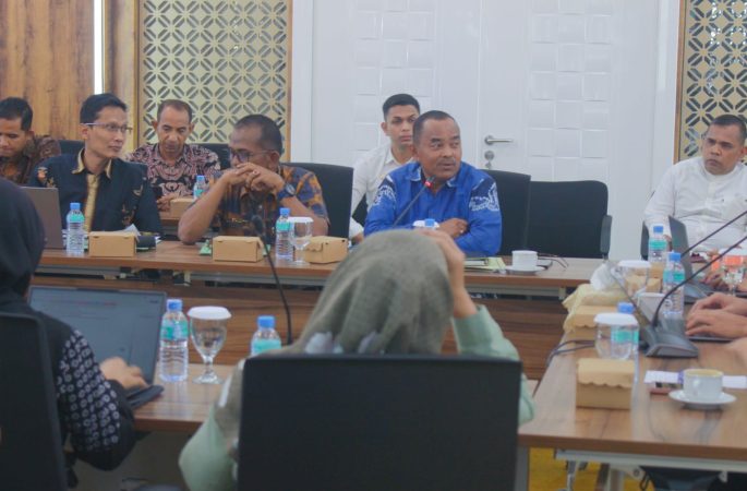 Wakili Pj Bupati, Asisten II Sekdakab Aceh Besar Ikuti Monev Pengendalian Inflasi Se-Aceh