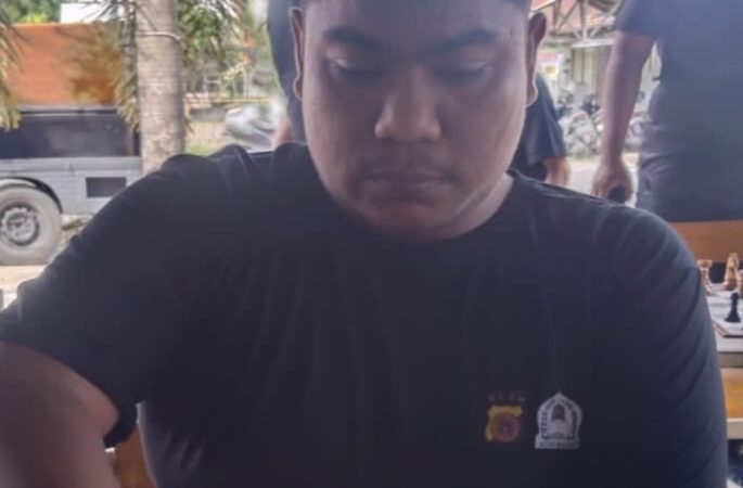 Asnawi Penjual Es krim Ingin Juara Catur Pos Aceh