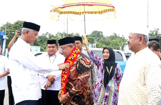 Kafilah MTQ Aceh Besar di Sambut Sekda Simeulue