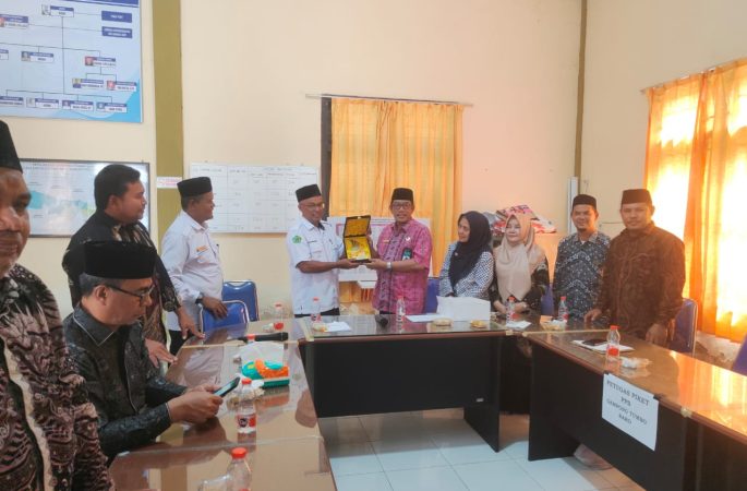 Berhasil Amankan Aset Wakaf, Gampong Tumbo Baro di Kunjungi Kemenag Banda Aceh